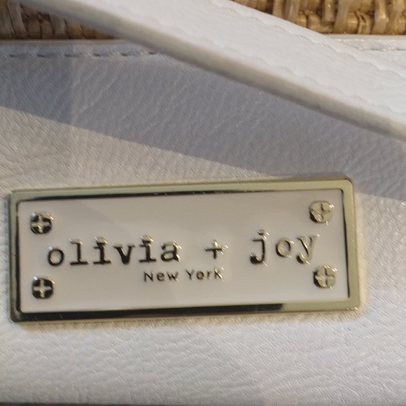 Beautiful bag by Olivia and Joy🌸🍀🍀🍀⭐ - Picture 7 of 8